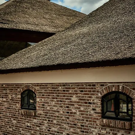 Over-amstel Boerderij Bed & Breakfast